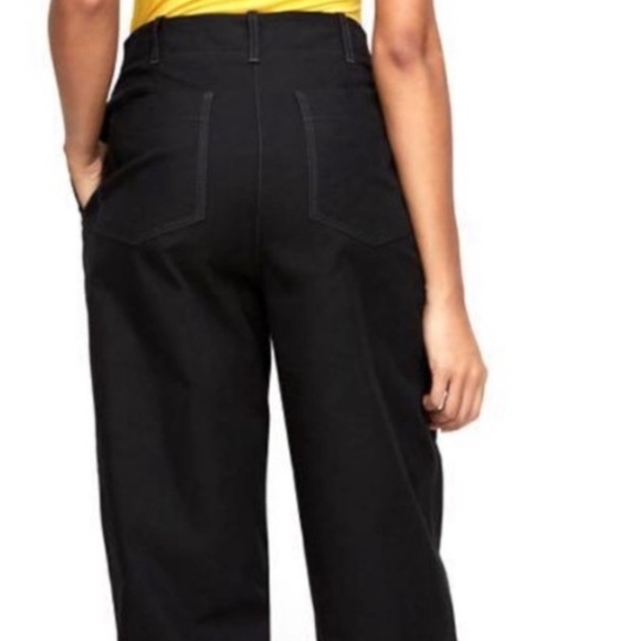 Day off Pant Aritzia in black - Picture 1 of 3